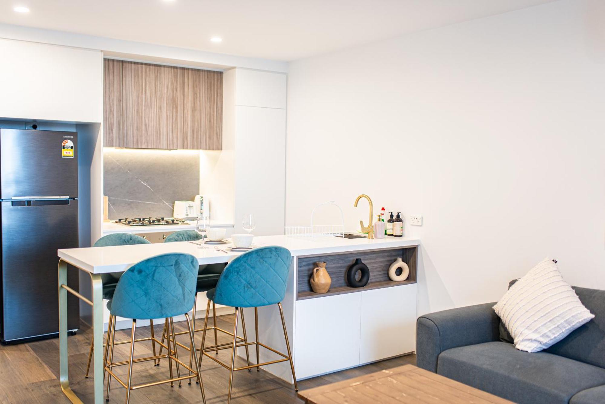 Apartment Next To Public Station, Boxhill Central, 2 Bedrooms, Free Parking And Wifi Box Hill Luaran gambar